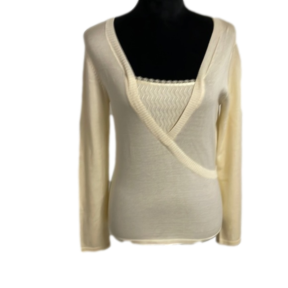 RENA Rowan cream colored sweater Size S